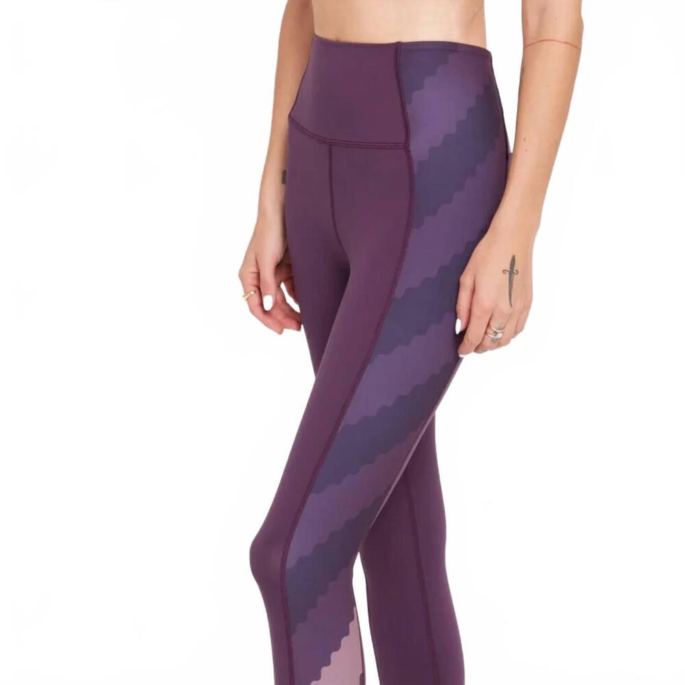 NEW SPIRITUAL GANGSTER gia dream tech leggings in midnight plum